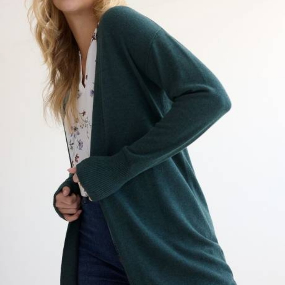 Fine knit cardigan
